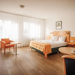Aparthotel Ariva Boardinghouse Platanenhof, MHG